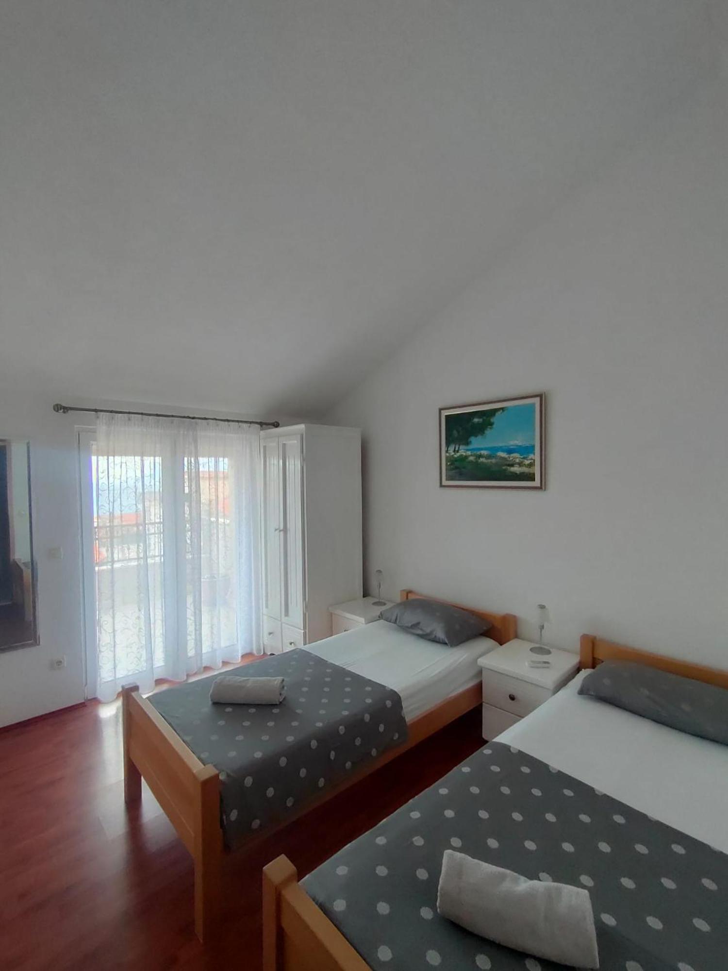Baska Voda - Apartmani Vesna Baška Voda Quarto foto
